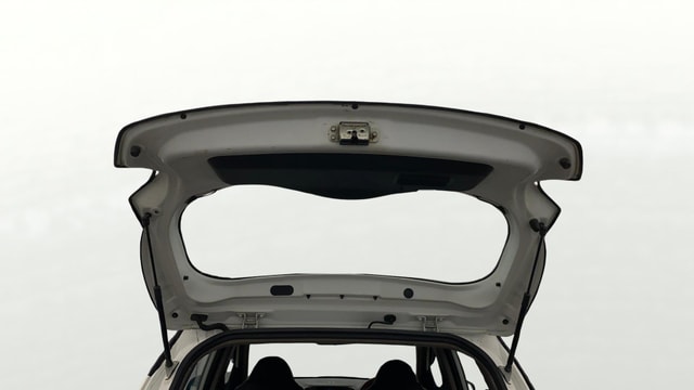 View Hyundai Grand i10 Image 16 Used Hyundai Grand i10 Image 16