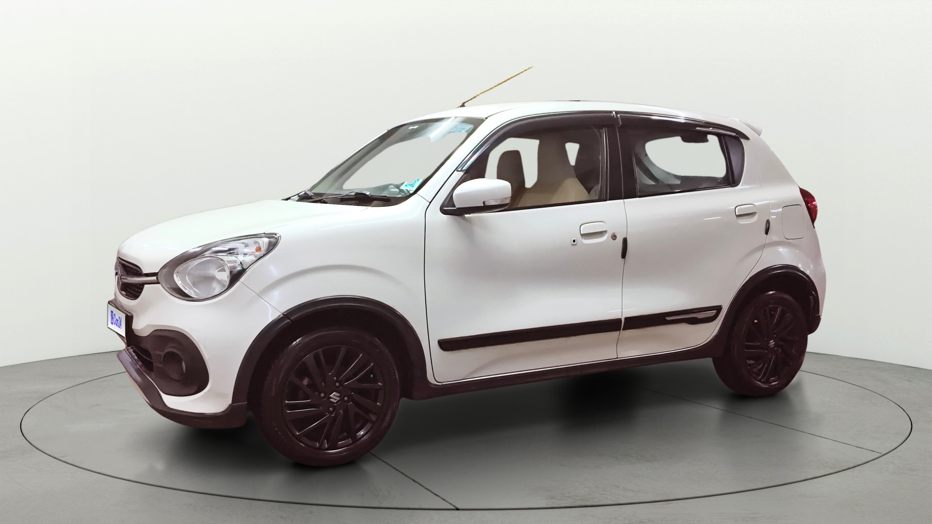 View 2024 Maruti Suzuki 1000 Base Variant Image 36 Used 2024 Maruti Suzuki 1000 Base Variant Image 36