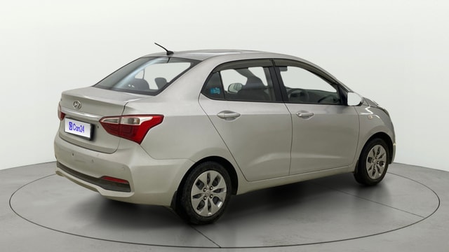 View Hyundai Xcent Image 42 Used Hyundai Xcent Image 42