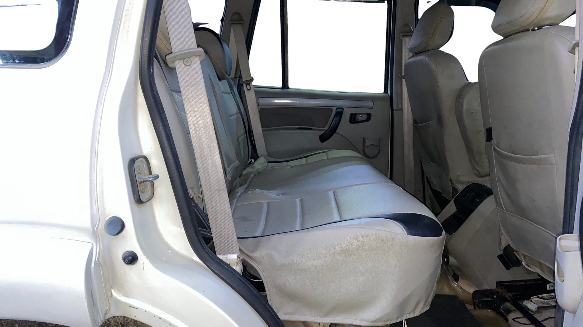 View 2018 Mahindra Scorpio S7 Image 29 Used 2018 Mahindra Scorpio S7 Image 29