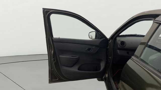 View Renault Kwid Image 30 Used Renault Kwid Image 30