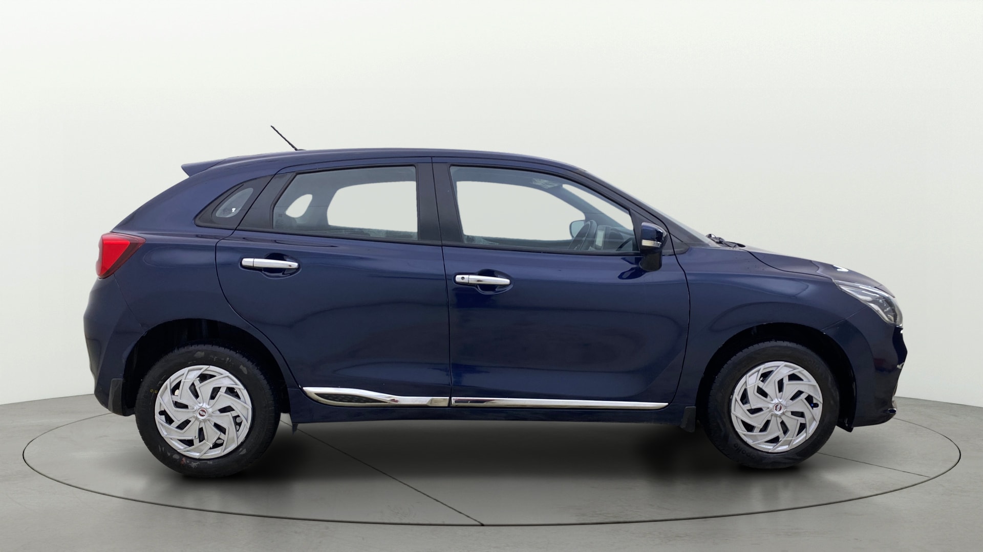 View 2022 Maruti Suzuki 1000 Base Variant Image 8 Used 2022 Maruti Suzuki 1000 Base Variant Image 8