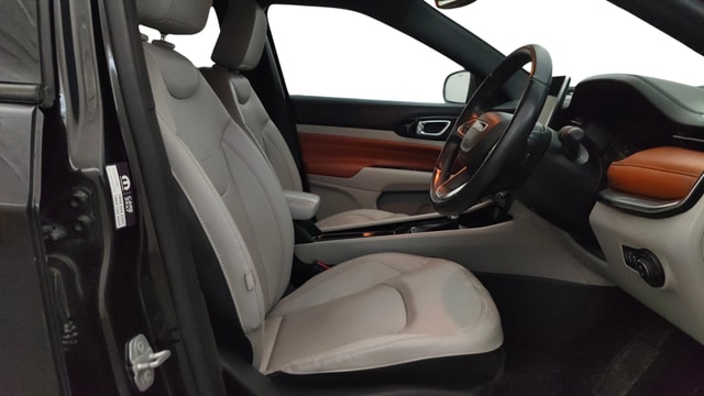View Jeep Compass Image 28 Used Jeep Compass Image 28