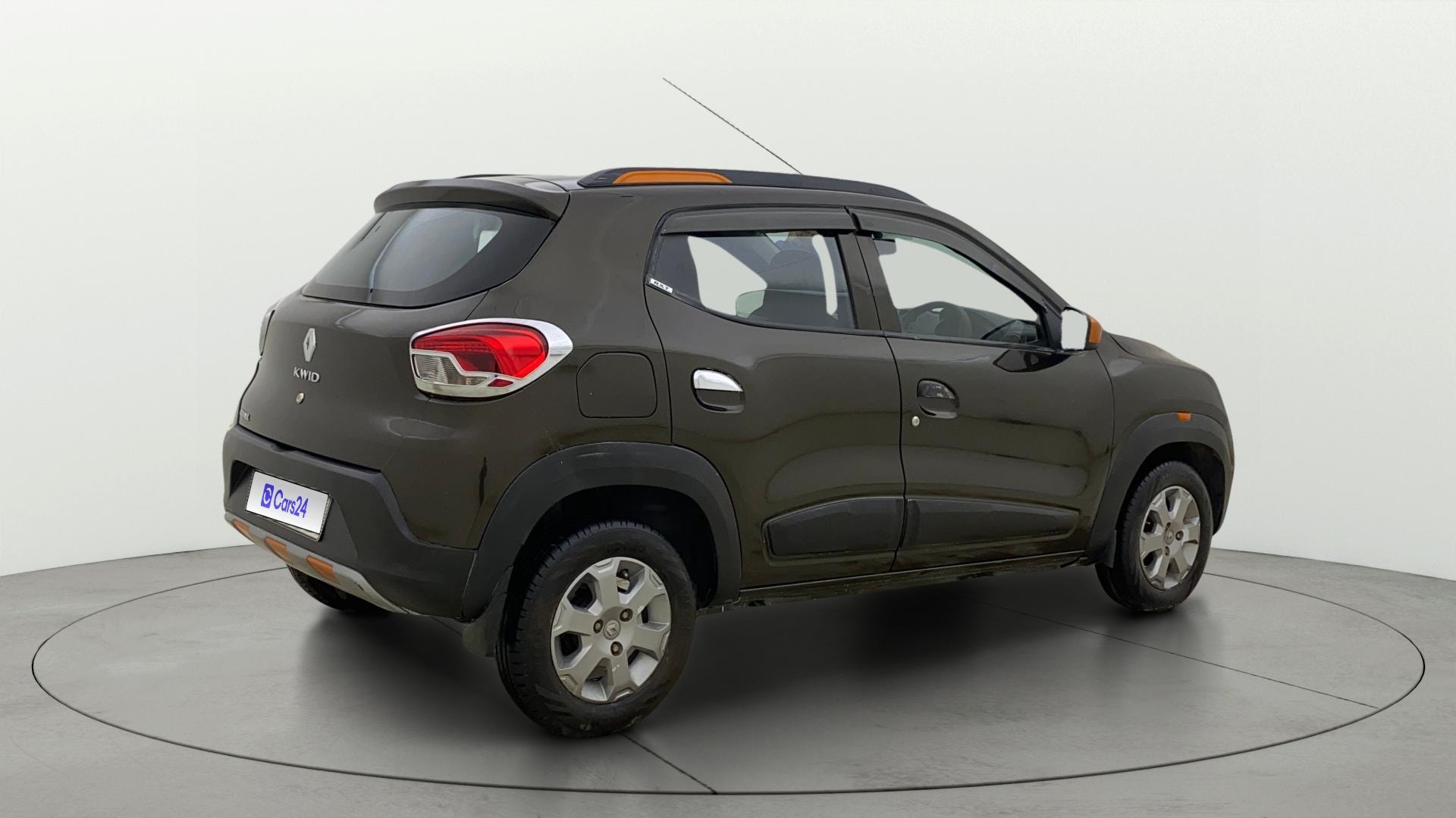 View 2017 Renault Kwid RXT 1.0 Driver Airbag Option Image 41 Used 2017 Renault Kwid RXT 1.0 Driver Airbag Option Image 41