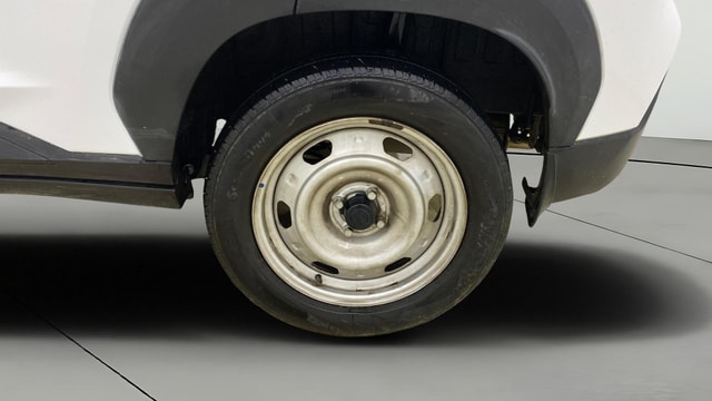 View Nissan Magnite Image 11 Used Nissan Magnite Image 11