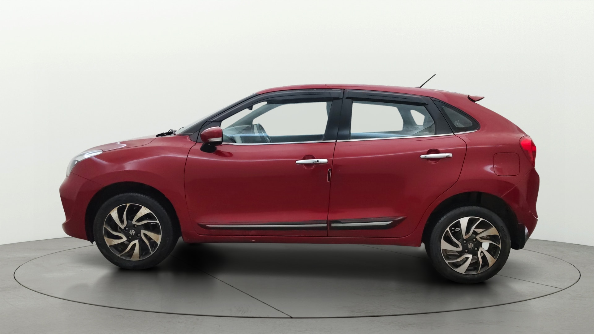 View 2021 Maruti Suzuki 1000 Base Variant Image 5 Used 2021 Maruti Suzuki 1000 Base Variant Image 5