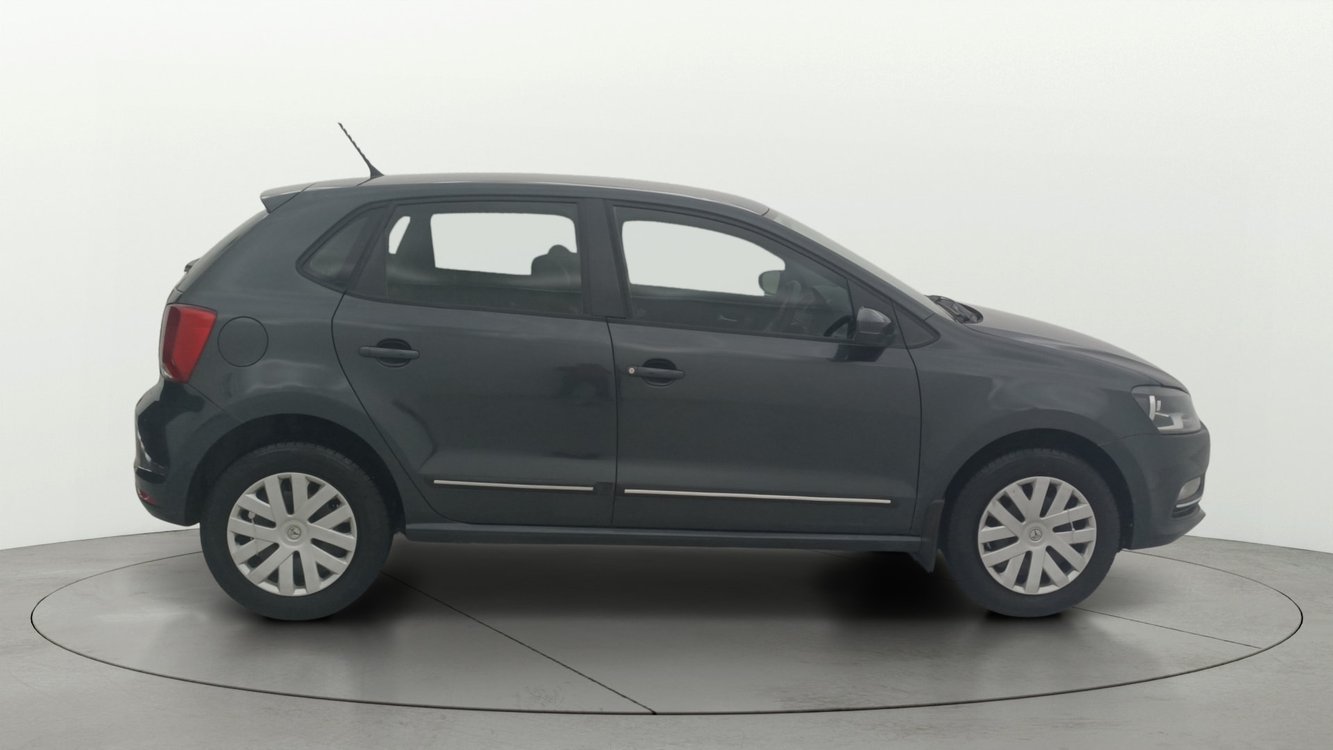View 2018 Volkswagen Polo 1.0 L MPI Comfortline Petrol BS IV Image 26 Used 2018 Volkswagen Polo 1.0 L MPI Comfortline Petrol BS IV Image 26