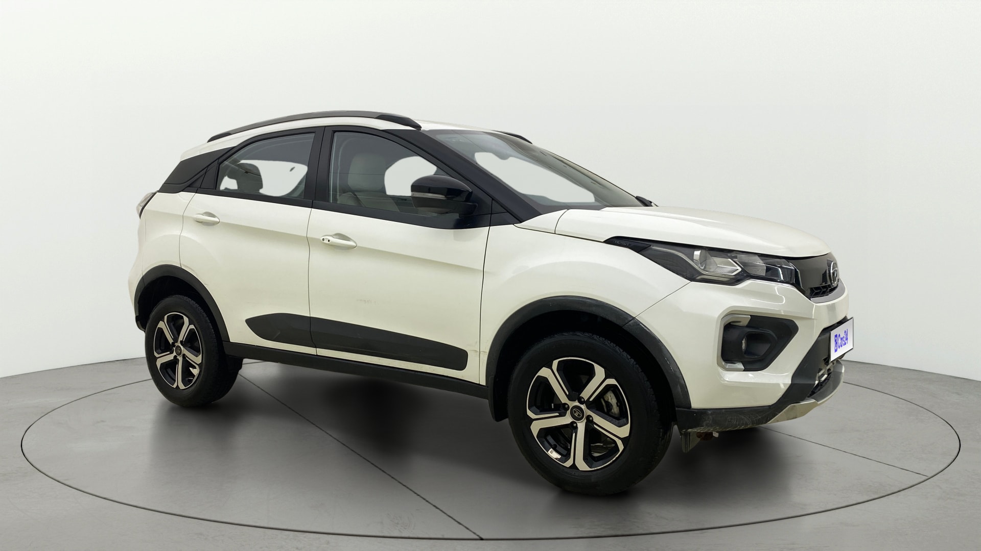 View 2023 Tata Nexon Revotron XZ Plus Lux Image 14 Used 2023 Tata Nexon Revotron XZ Plus Lux Image 14