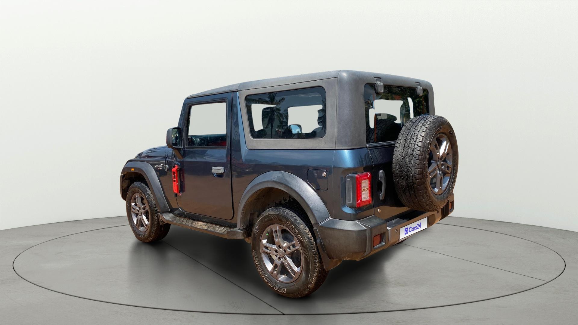 View 2022 Mahindra Thar AX Standard Manual Soft Top 6 Seater Image 2 Used 2022 Mahindra Thar AX Standard Manual Soft Top 6 Seater Image 2