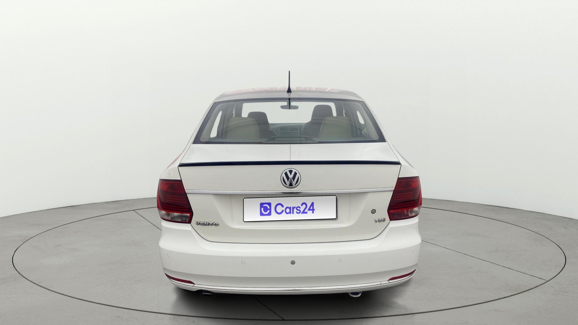 View 2016 Volkswagen Vento 1.2 L TSI Comfortline Petrol AT Image 39 Used 2016 Volkswagen Vento 1.2 L TSI Comfortline Petrol AT Image 39