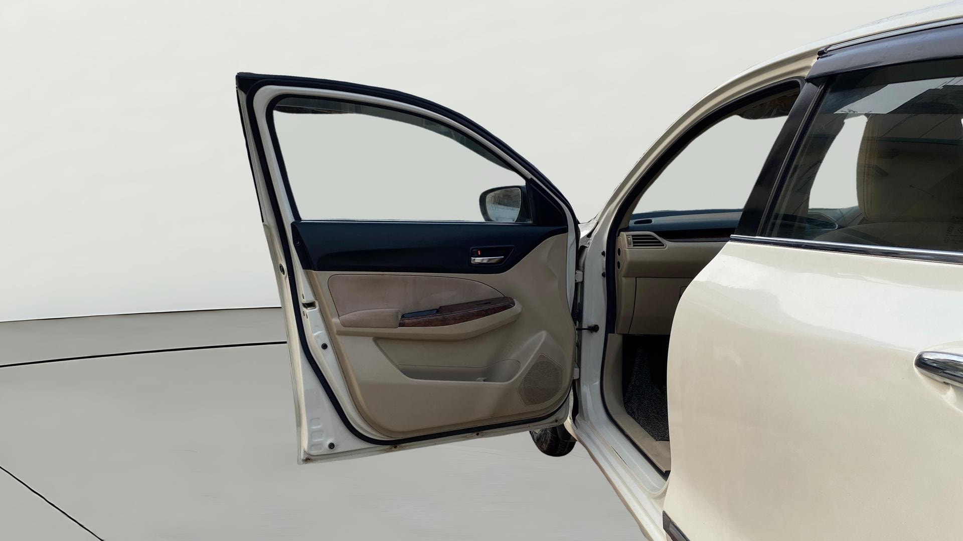 View 2020 Maruti Suzuki 1000 Base Variant Image 30 Used 2020 Maruti Suzuki 1000 Base Variant Image 30