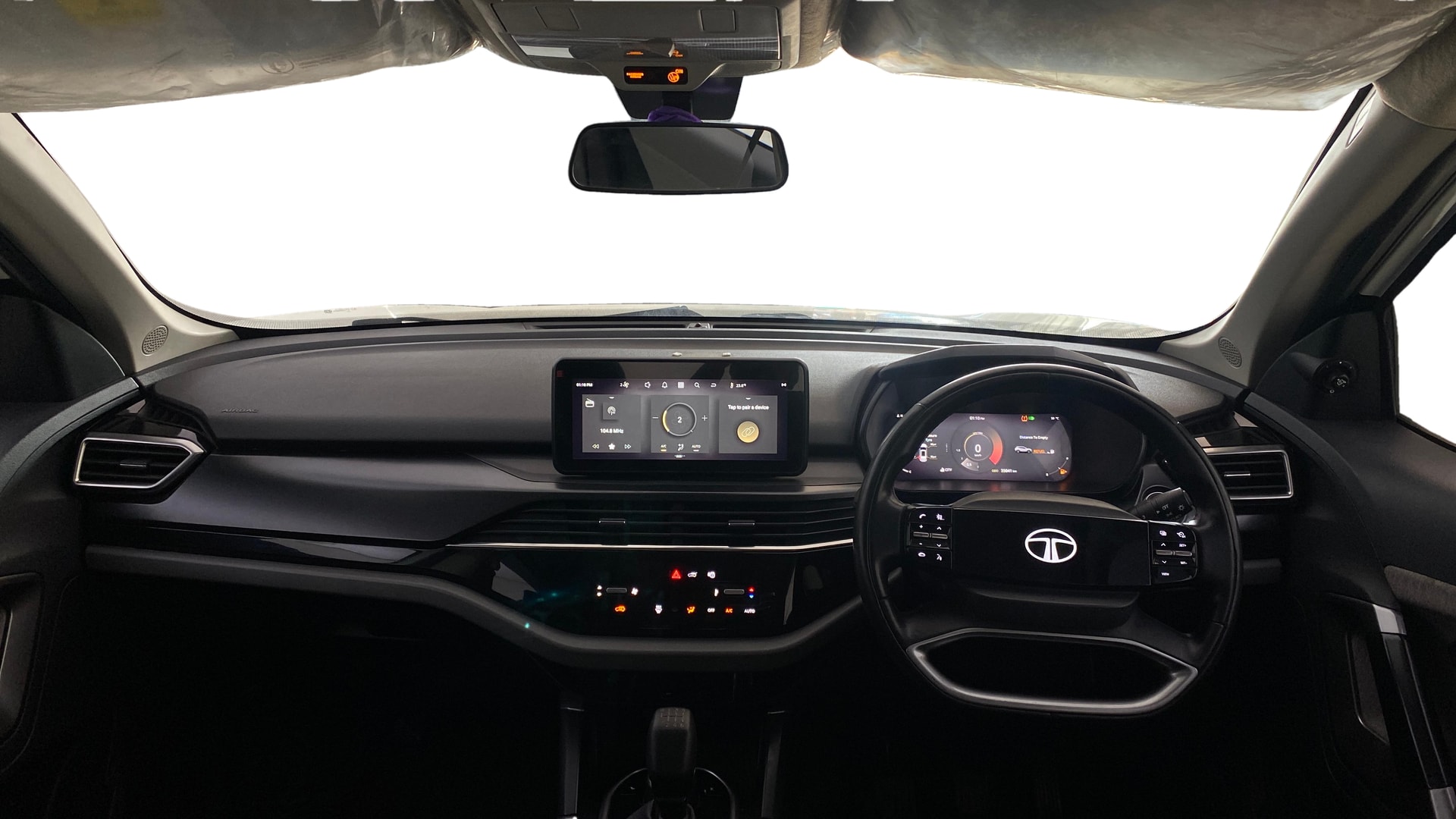 View 2024 Tata Harrier Pure Plus Image 15 Used 2024 Tata Harrier Pure Plus Image 15