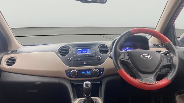 View Hyundai Xcent Image 17 Used Hyundai Xcent Image 17