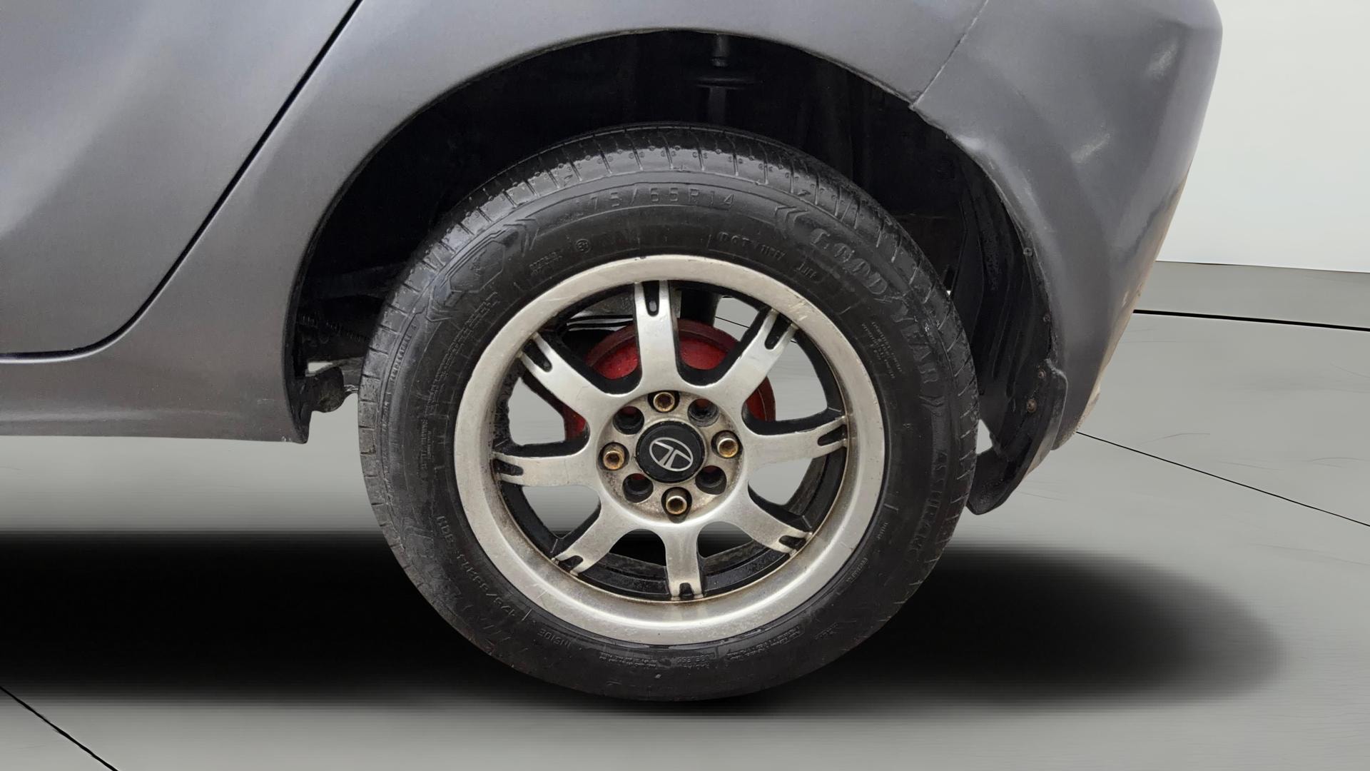 View 2024 Tata Tiago Revotorq XB Image 11 Used 2024 Tata Tiago Revotorq XB Image 11