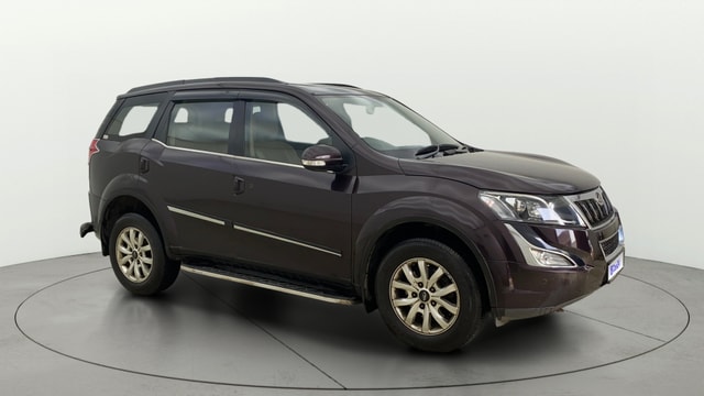 View Mahindra XUV500 Image 23 Used Mahindra XUV500 Image 23