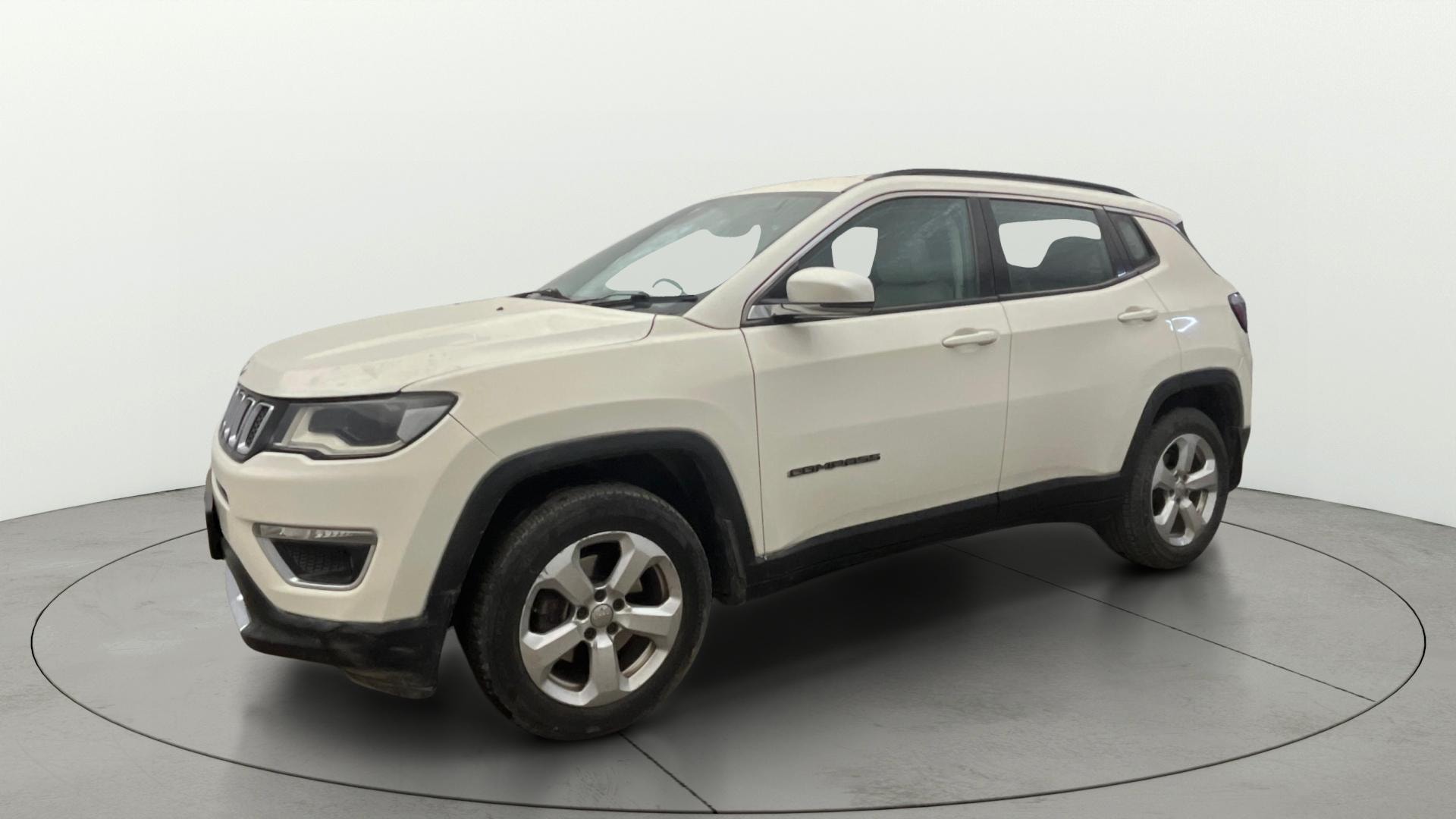 View 2018 Jeep Compass Limited 1.4 Multi AIR Petrol DDCT AT BS IV Image 36 Used 2018 Jeep Compass Limited 1.4 Multi AIR Petrol DDCT AT BS IV Image 36