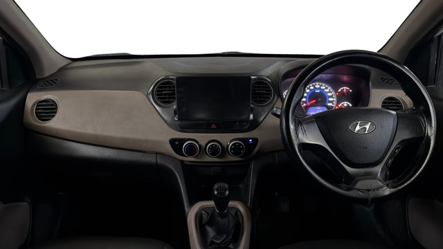 View Hyundai Grand i10 Image 15 Used Hyundai Grand i10 Image 15
