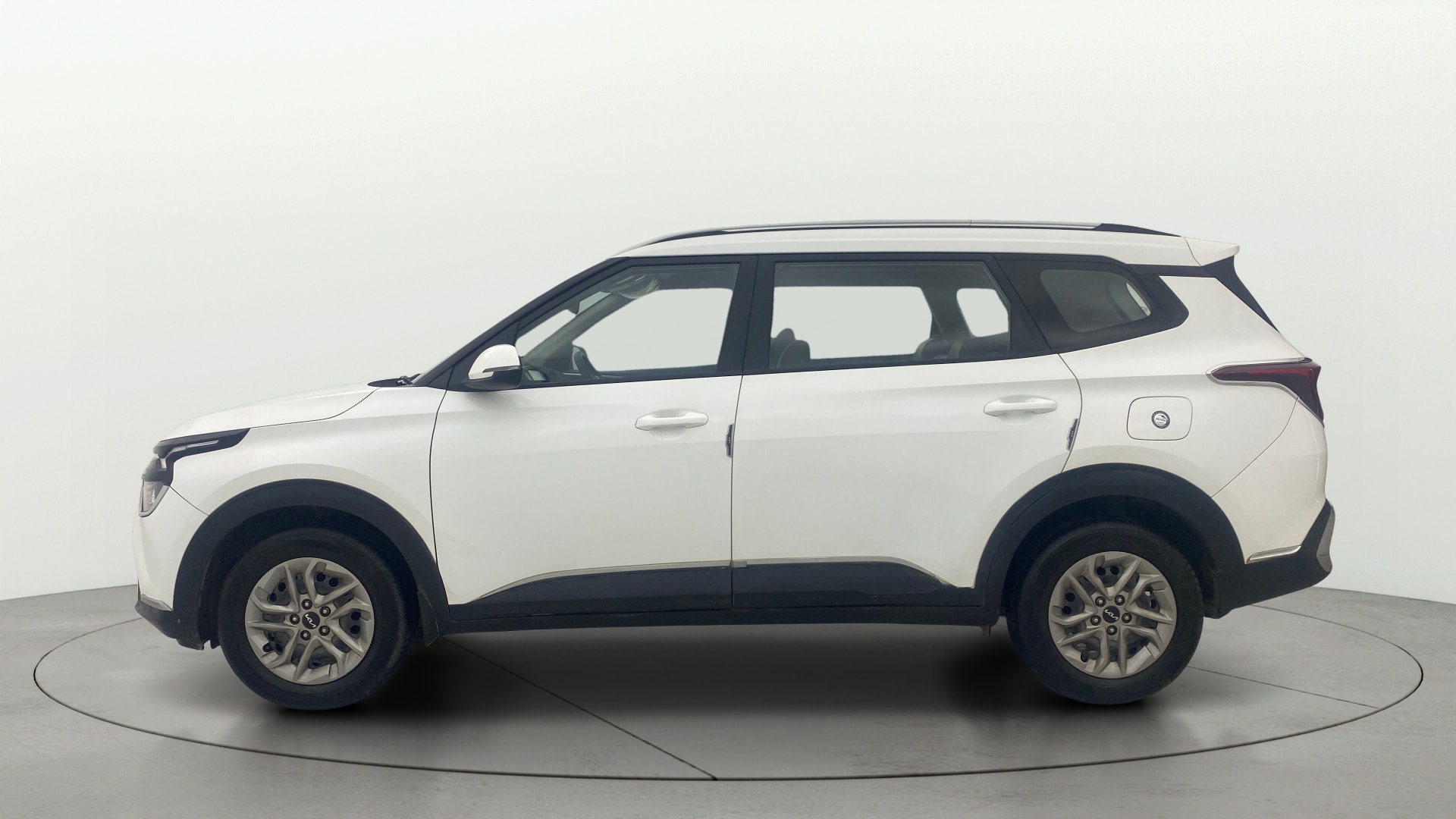 Used 2022 Kia Carens Used 2022 Kia Carens