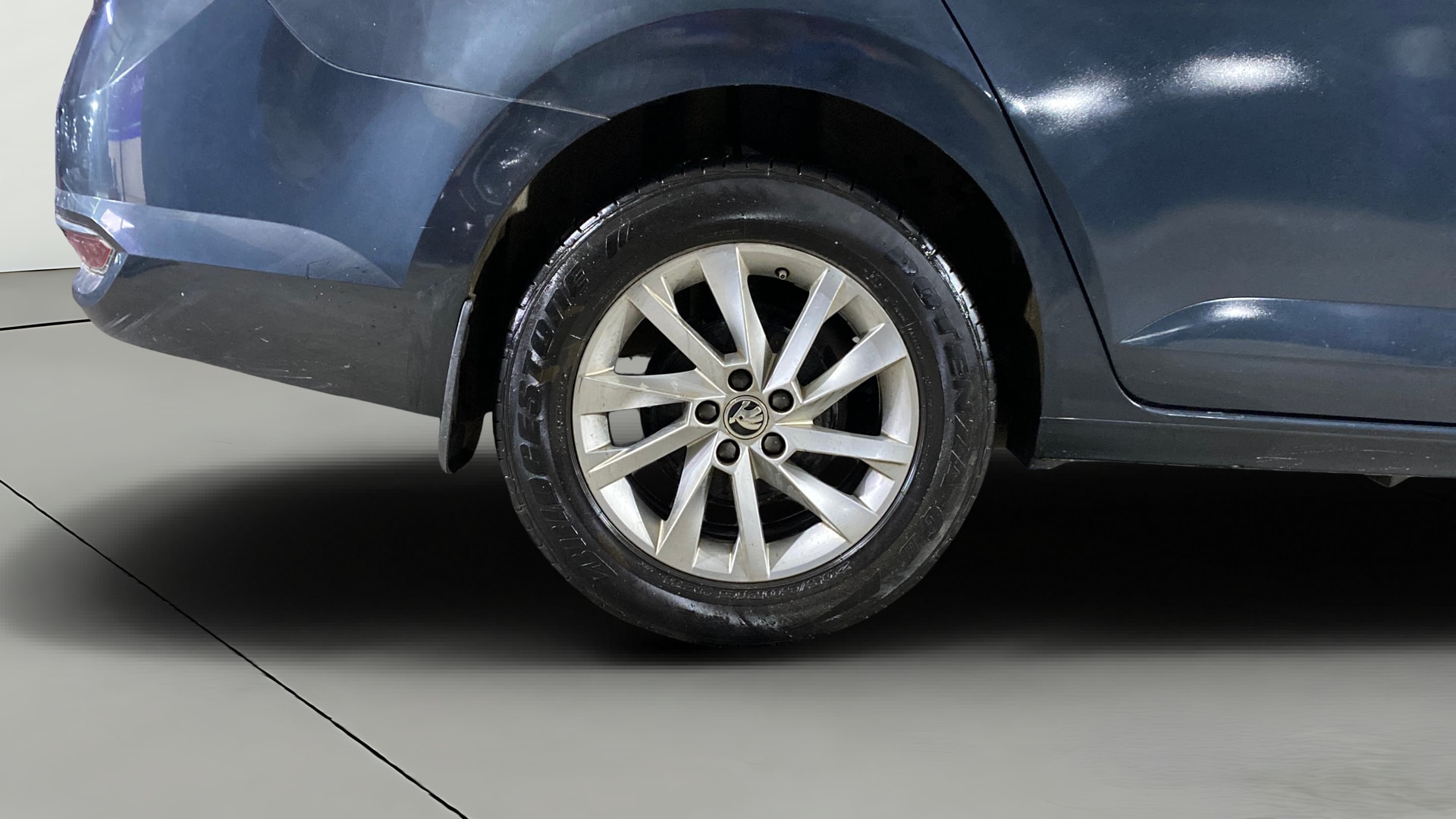 View 2022 Skoda Slavia Ambition 1.0 TSI MT Image 24 Used 2022 Skoda Slavia Ambition 1.0 TSI MT Image 24