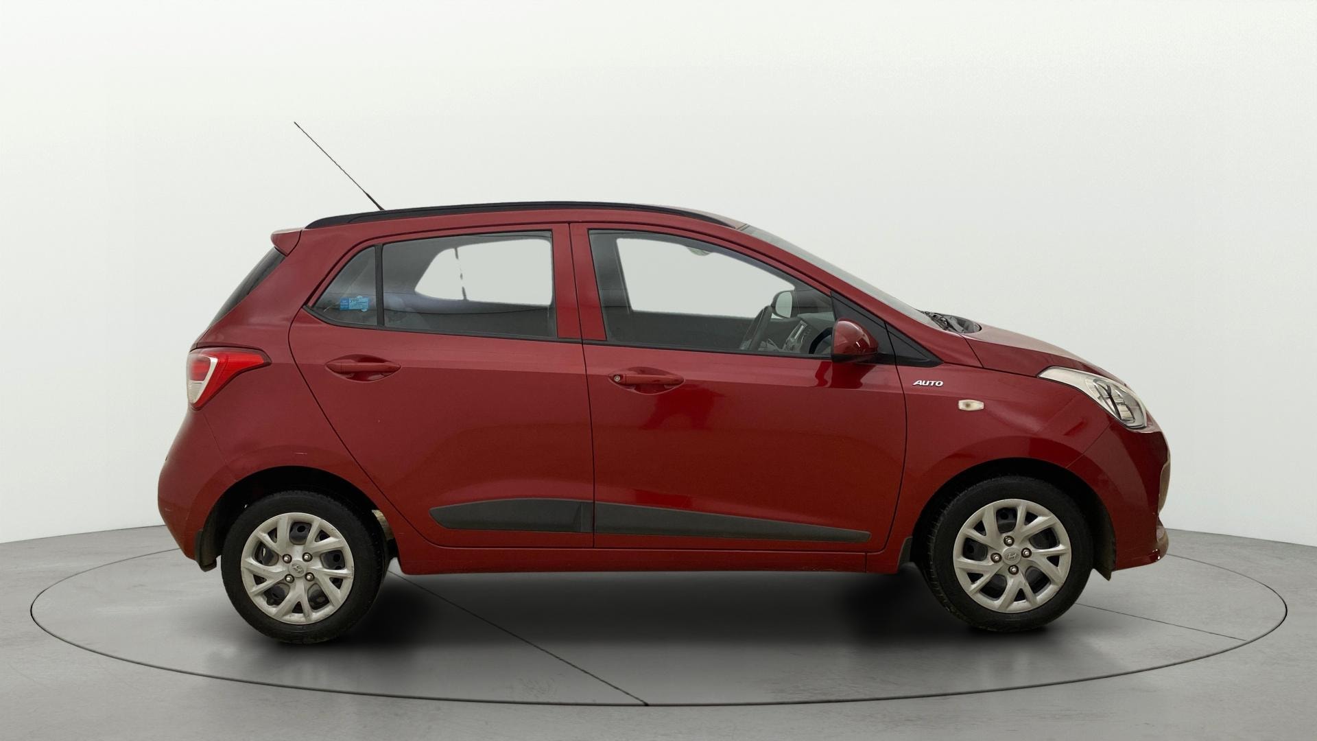 View 2019 Hyundai Grand i10 1.2 Magna Petrol AT Image 8 Used 2019 Hyundai Grand i10 1.2 Magna Petrol AT Image 8