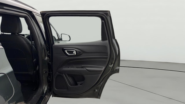 View Jeep Compass Image 6 Used Jeep Compass Image 6