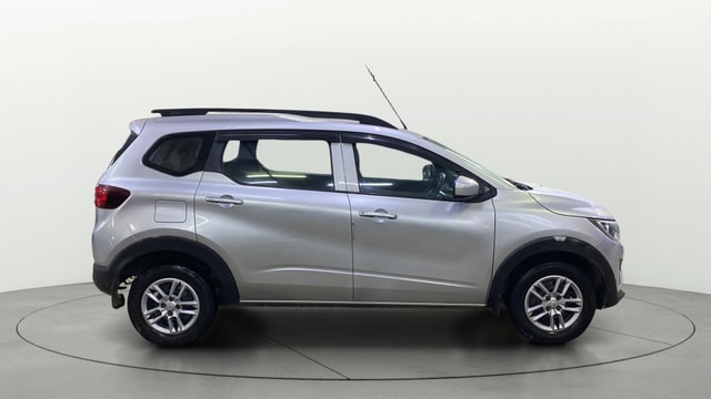 View Renault Triber Image 29 Used Renault Triber Image 29