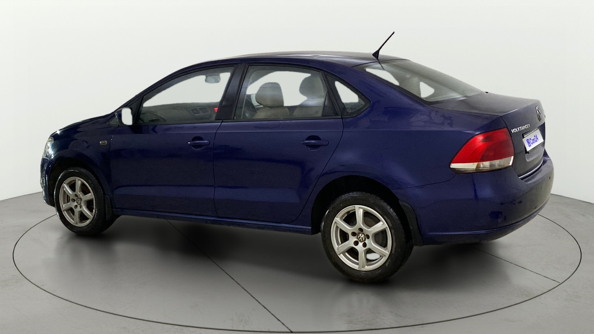 View 2014 Volkswagen Vento 1.2 L TSI Comfortline Petrol AT Image 2 Used 2014 Volkswagen Vento 1.2 L TSI Comfortline Petrol AT Image 2