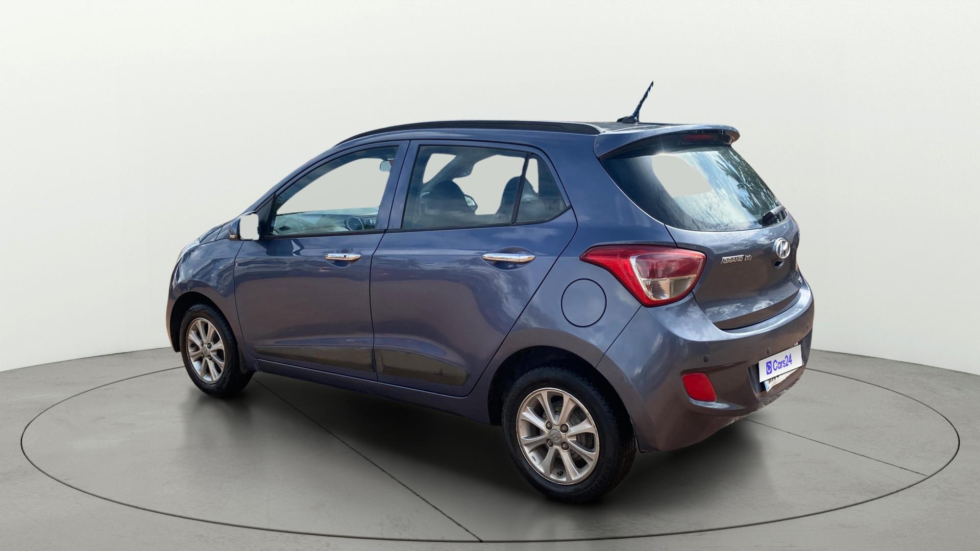 View 2014 Hyundai Grand i10 Asta AT 1.2 Kappa VTVT Image 2 Used 2014 Hyundai Grand i10 Asta AT 1.2 Kappa VTVT Image 2