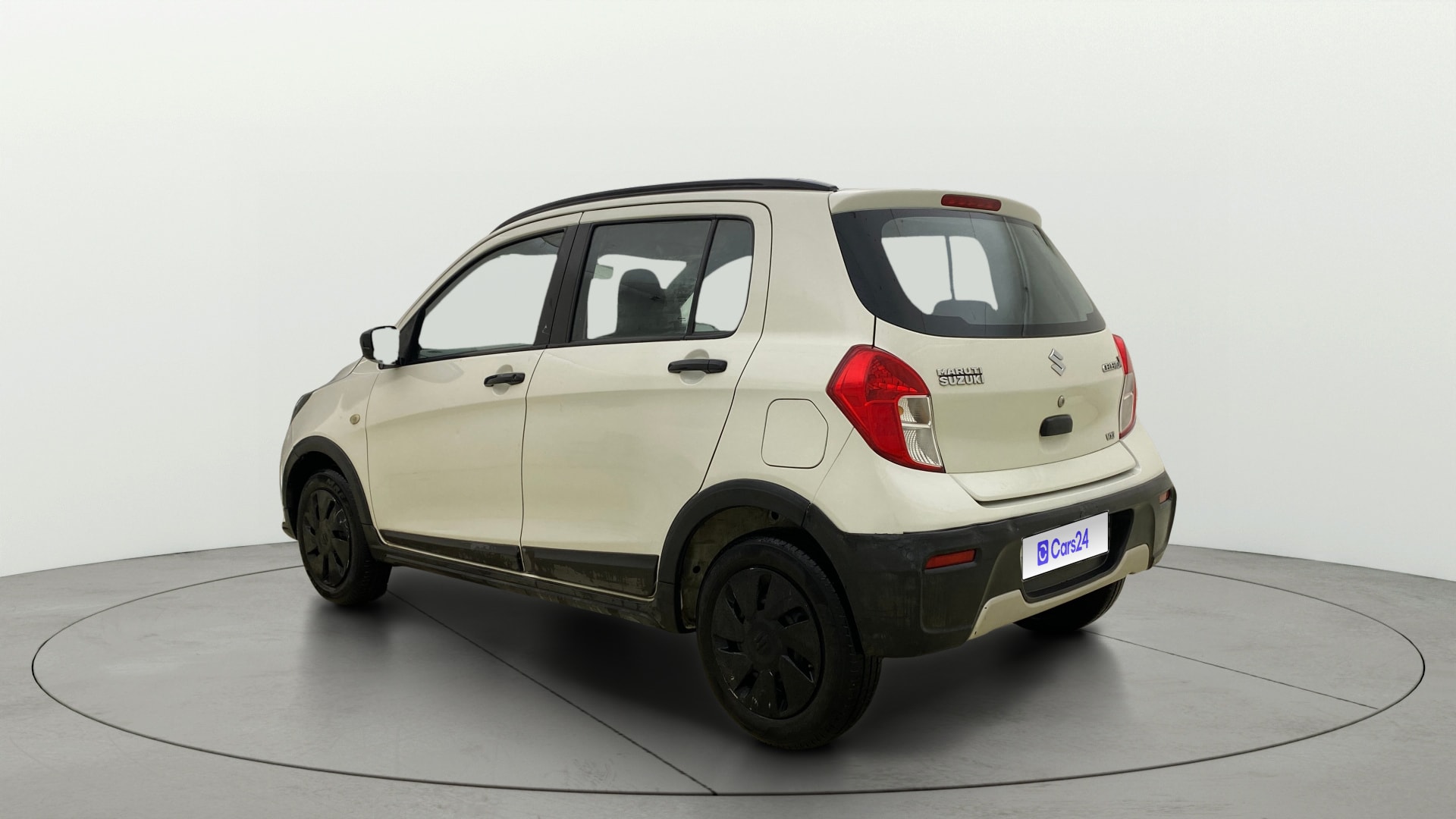 View 2018 Maruti Suzuki 1000 Base Variant Image 2 Used 2018 Maruti Suzuki 1000 Base Variant Image 2
