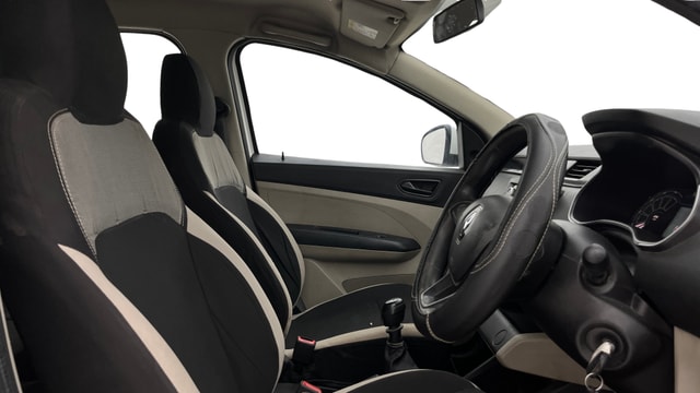 View Renault Triber Image 26 Used Renault Triber Image 26