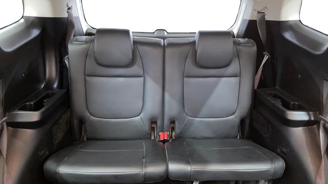View Kia Carens Image 10 Used Kia Carens Image 10