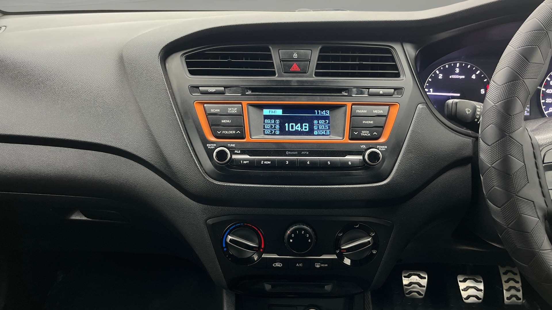 Used 2015 Hyundai i20 Active Used 2015 Hyundai i20 Active