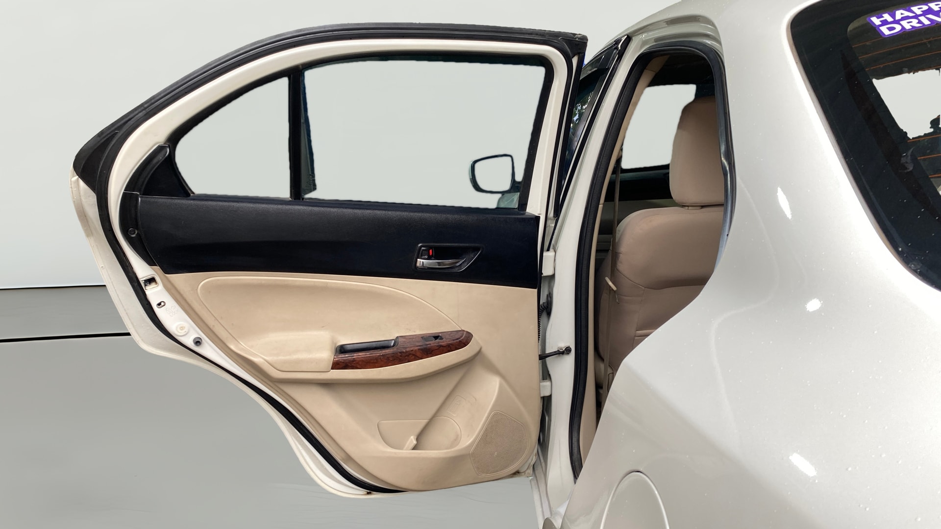 View 2018 Maruti Suzuki 1000 Base Variant Image 22 Used 2018 Maruti Suzuki 1000 Base Variant Image 22