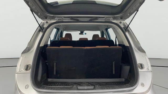 View MG Hector Plus Image 42 Used MG Hector Plus Image 42