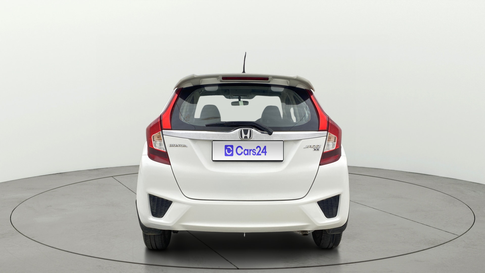 View 2016 Honda Jazz E MT Diesel Image 39 Used 2016 Honda Jazz E MT Diesel Image 39