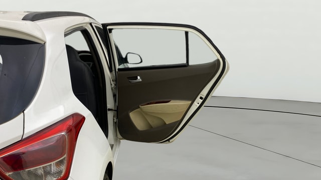 View Hyundai Grand i10 Image 7 Used Hyundai Grand i10 Image 7