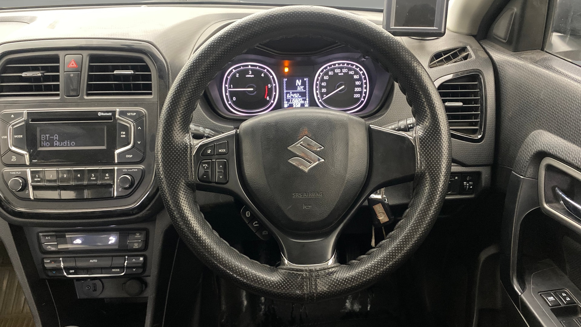 View 2018 Maruti Suzuki 1000 Base Variant Image 20 Used 2018 Maruti Suzuki 1000 Base Variant Image 20