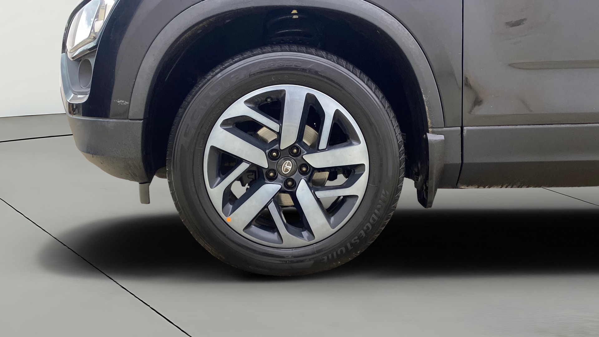 View 2021 Tata Harrier XE Image 36 Used 2021 Tata Harrier XE Image 36