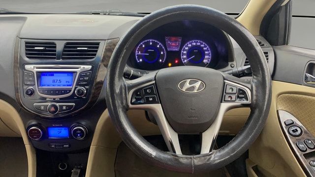 View Hyundai Fluidic Verna Image 20 Used Hyundai Fluidic Verna Image 20