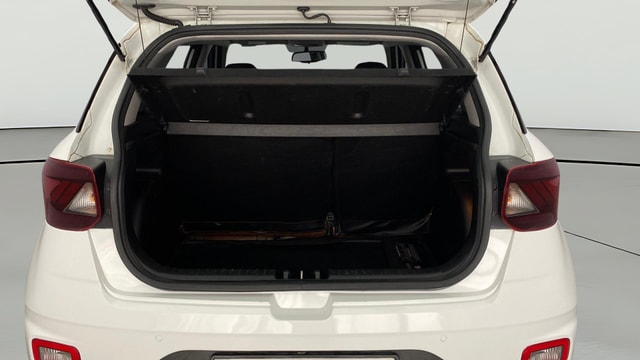 View Hyundai Venue Image 39 Used Hyundai Venue Image 39