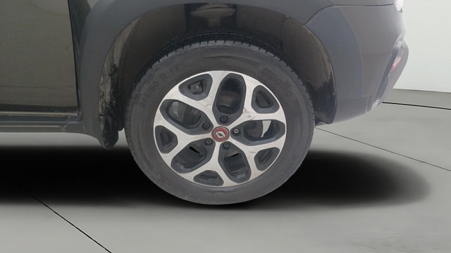 View Renault Duster Image 39 Used Renault Duster Image 39