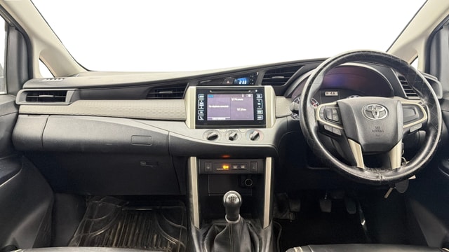 View Toyota Innova Crysta Image 16 Used Toyota Innova Crysta Image 16