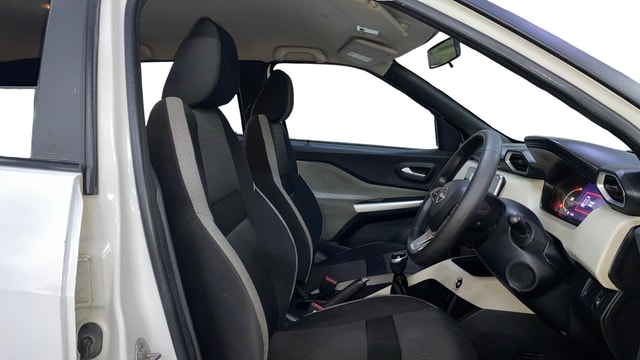 View Nissan Magnite Image 17 Used Nissan Magnite Image 17