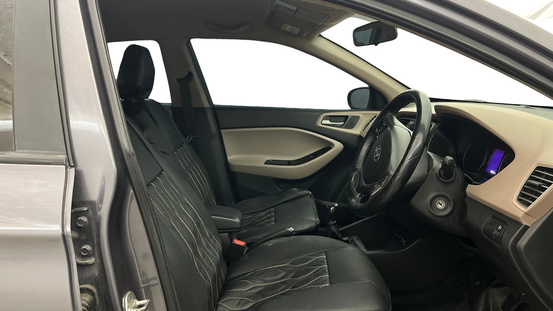 View 2020 Hyundai Elite i20 1.2 Sportz Plus Petrol Image 26 Used 2020 Hyundai Elite i20 1.2 Sportz Plus Petrol Image 26
