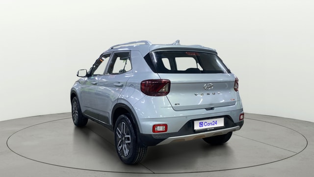 View Hyundai Venue Image 2 Used Hyundai Venue Image 2