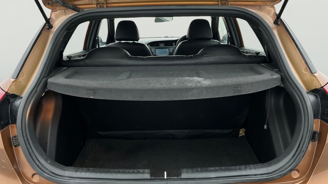 View Hyundai i20 Active Image 37 Used Hyundai i20 Active Image 37