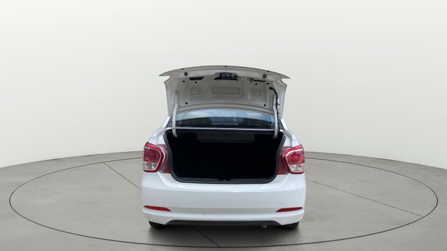 View Hyundai Xcent Image 18 Used Hyundai Xcent Image 18