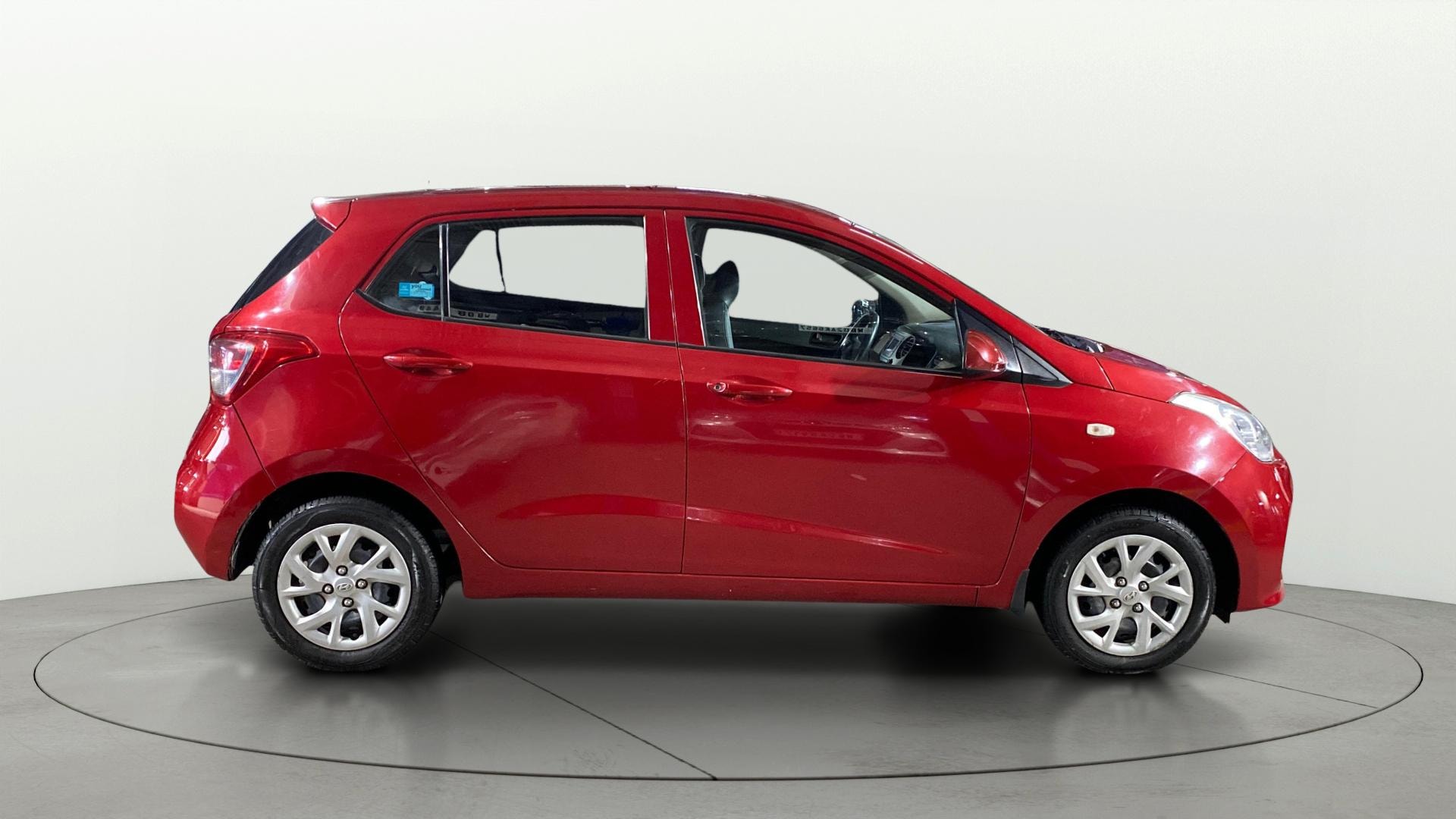 View 2018 Hyundai Grand i10 Magna 1.2 Kappa VTVT Image 8 Used 2018 Hyundai Grand i10 Magna 1.2 Kappa VTVT Image 8