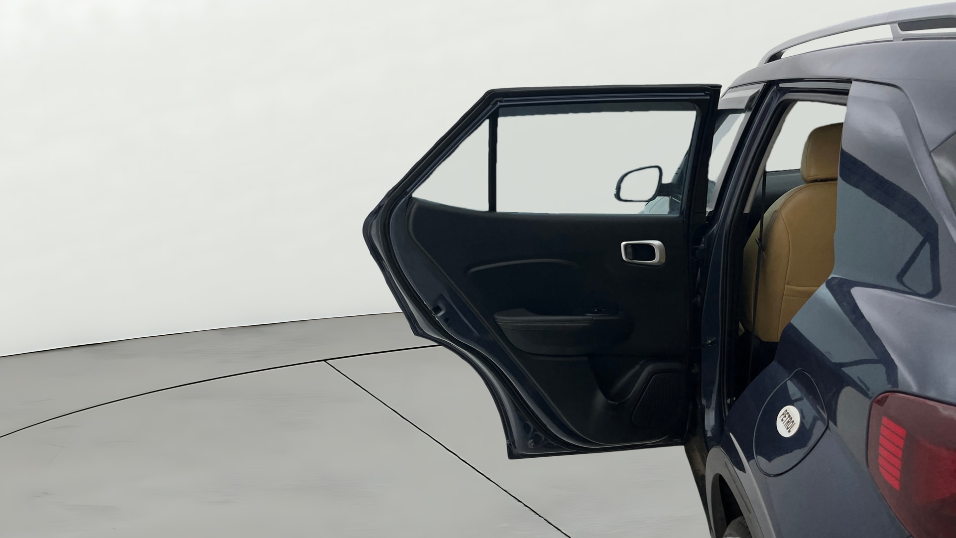 View 2019 Hyundai Venue SX (O) 1.0 Petrol Image 15 Used 2019 Hyundai Venue SX (O) 1.0 Petrol Image 15
