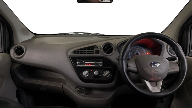 View Datsun Redi GO Image 15 Used Datsun Redi GO Image 15
